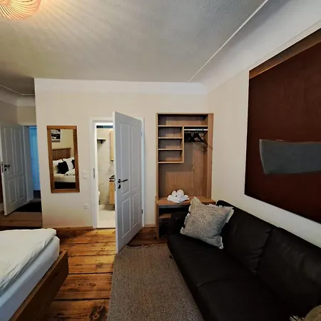 Apartment Ruhiges Im Historischen Schafrichterhaus *